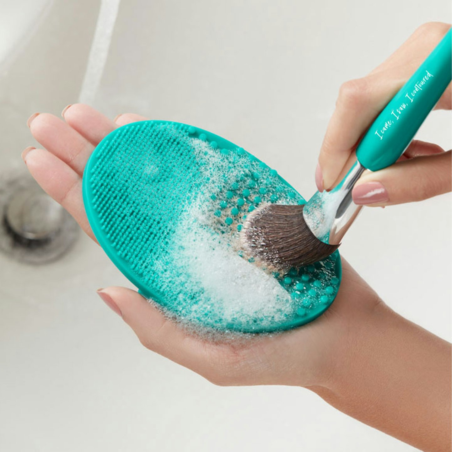 Brush Hero Brush Cleansing Pad™