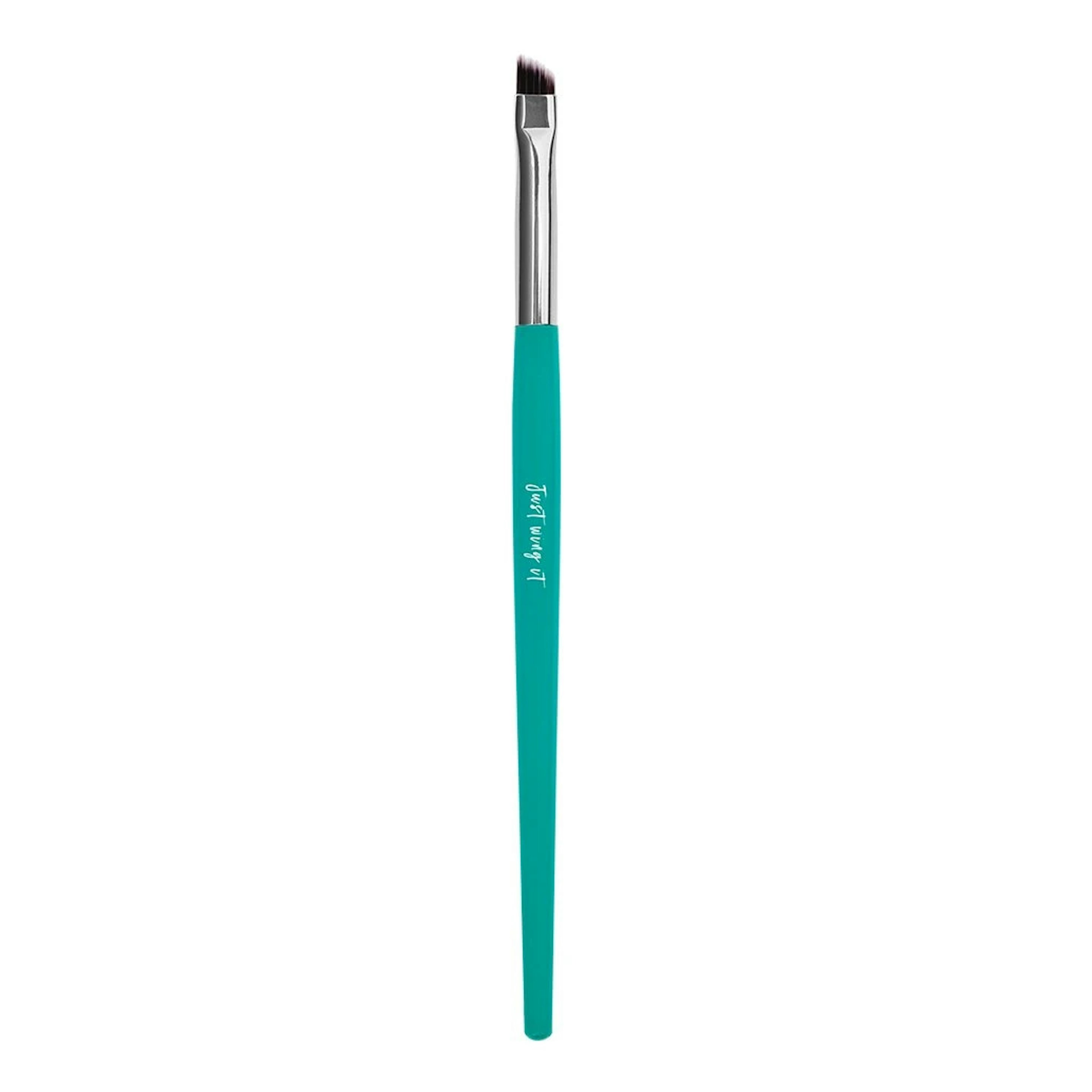 Precision Angled Eyeliner Brush™