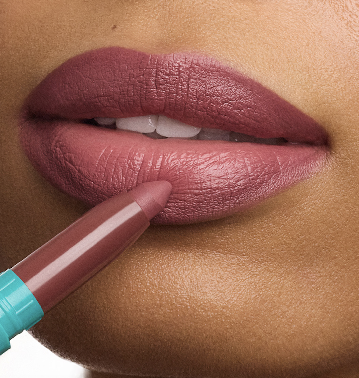 TC Homepage Collection Grid Image Holiday Lips