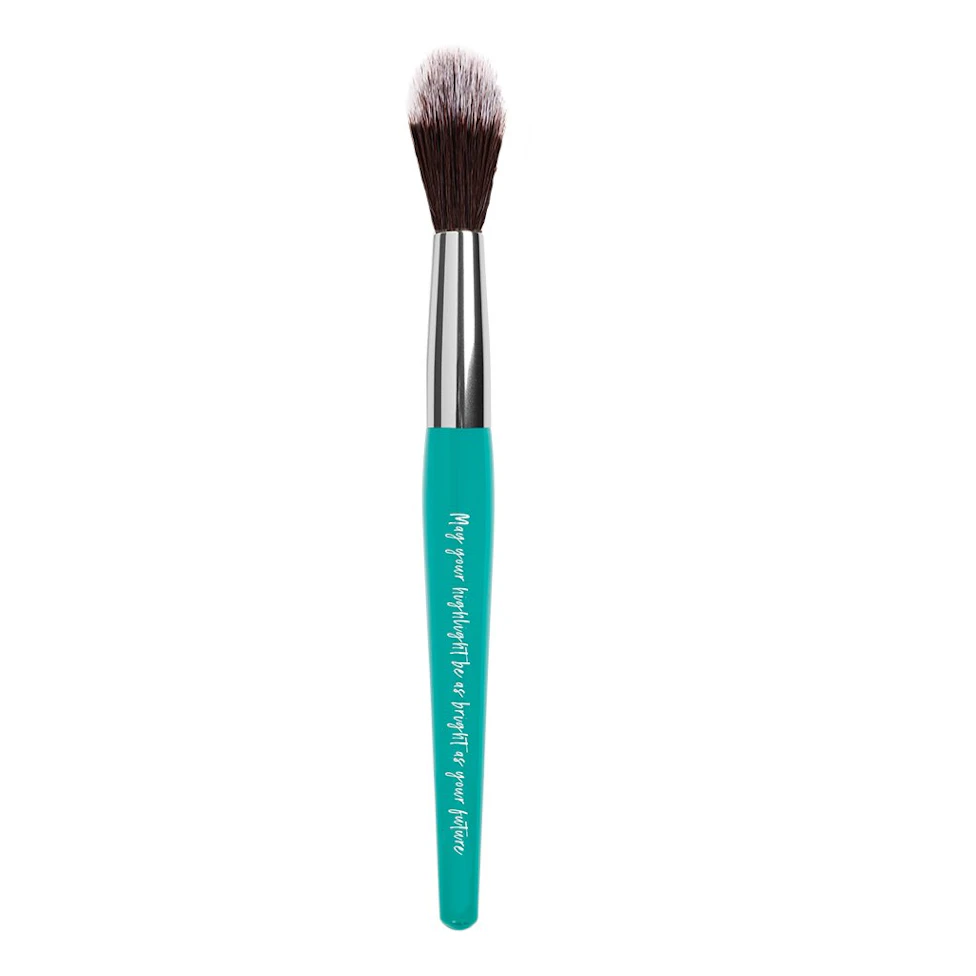 Diffusing Definition Brush Diffusing Round Highlighter Brush™